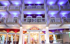 Hotel Kosta Famissi  4*